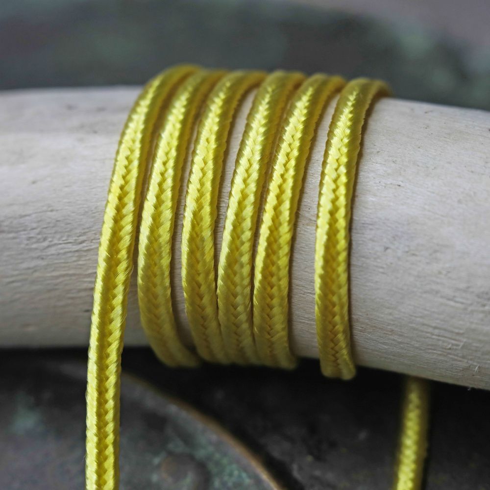 сутаж, цвет  канареечно-желтый, 2 мм