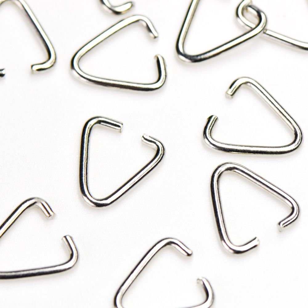 бейл "треугольник", цвет платина, 12x11x1.5 мм