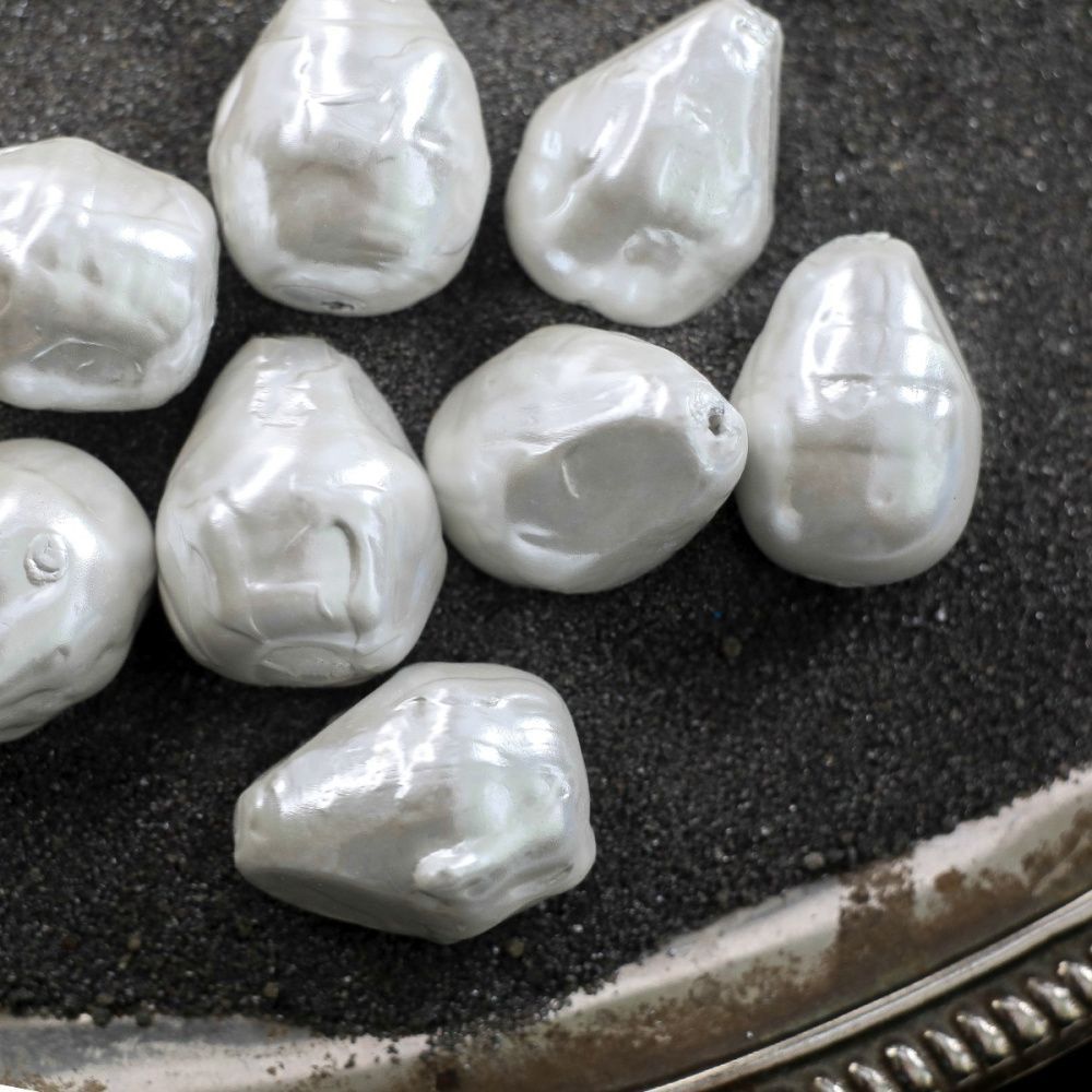 ракушечный жемчуг капля, текстурированная, белый, 22-27x17-19 мм