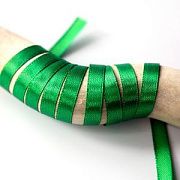 Лента, атлас, цвет травянисто-зеленый, ширина 6 мм