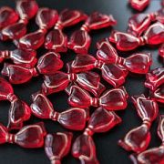 Бусина, акрил "Бантик-антик", цвет красный, 13.5x29x6 мм