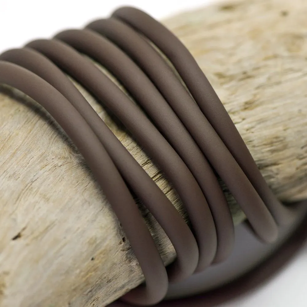 шнур резиновый, с отверстием, цвет коричневый, 4 мм