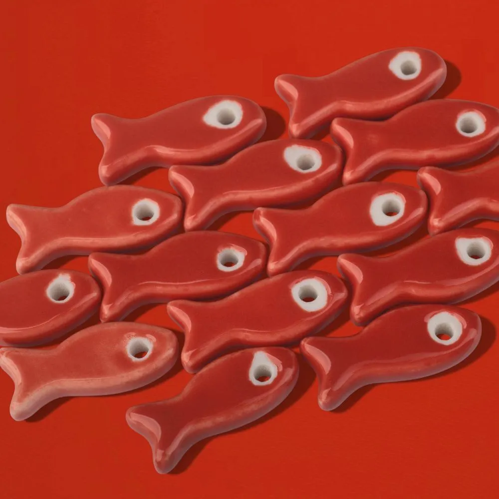 бусина, керамика "рыба", цвет красный, 24-25x10x6 мм