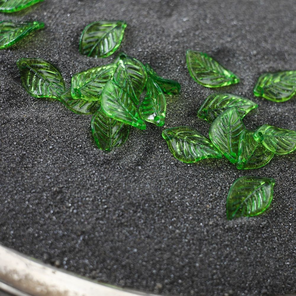 подвеска акриловая "листок", цвет зеленый прозрачный, 17.5x11x1.5 мм