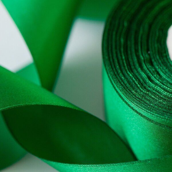 лента, атлас, цвет травяной зеленый, ширина 50 мм ленты