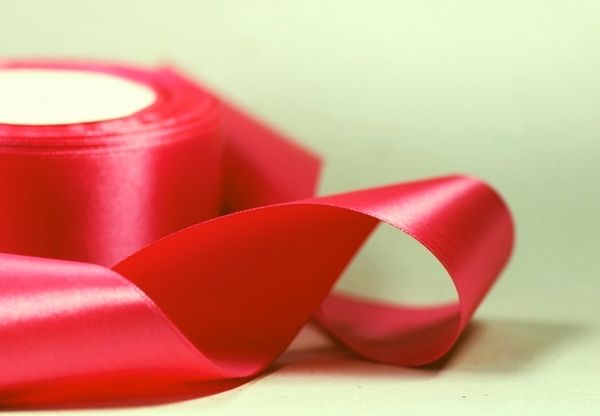 лента, атлас, цвет малиновый яркий, ширина 50 мм ленты