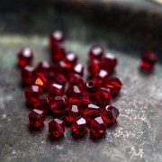 Бусина, стекло биконус, цвет бордовый, 4 мм (уп 30+/-5 шт)