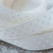 Лента репсовая, цвет слоновая кость в горох, ширина 15 мм