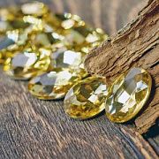 Кабошон стекло Кристалл, овальный, цвет Jonquil, 25х18 мм