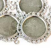 Сеттинг круглый "Ажур", цвет античное серебро, 35х32х2 мм