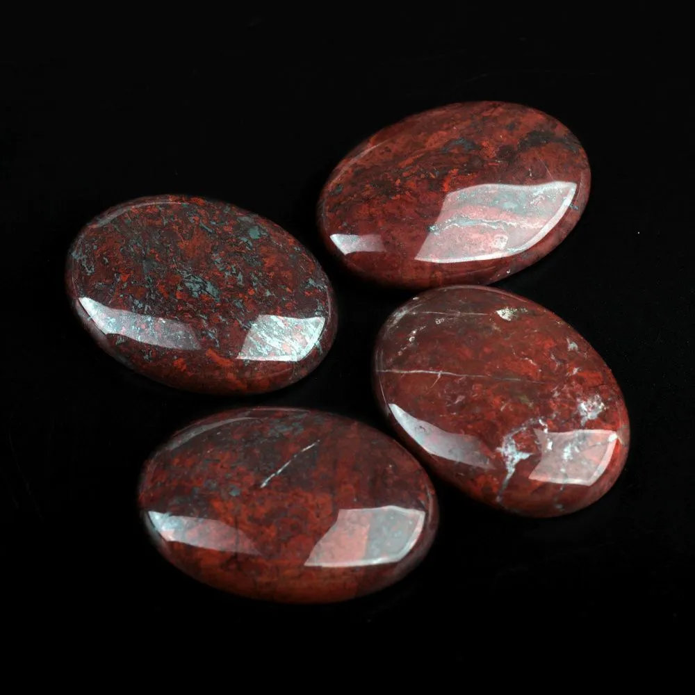 кабошон яшма брекчиевая овальный, цвет красный, 40x30x8 мм