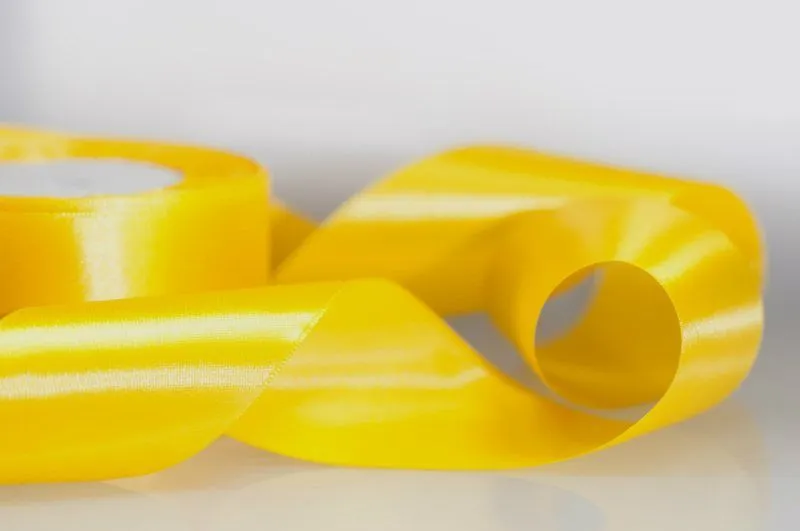 лента, атлас, цвет желтый яркий, ширина 50 мм ленты