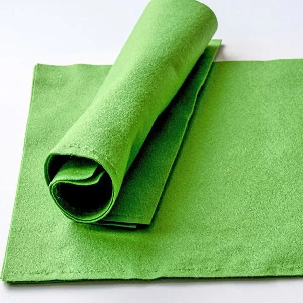 фетр rn-21 желто-зеленый темный, 1 мм, 28х33 см