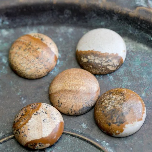 кабошон яшма пейзажная круглый, природные тона, 26х7 мм