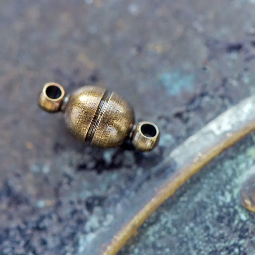 Замочки застежка магнитная "бейби", цвет античная бронза, 11x5 мм